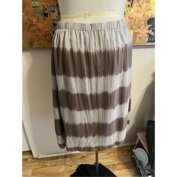 The Fisher Project Eileen Fisher Mocha Silk Shibori Dyed Lantern Short Skirt M - Picture 6 of 9
